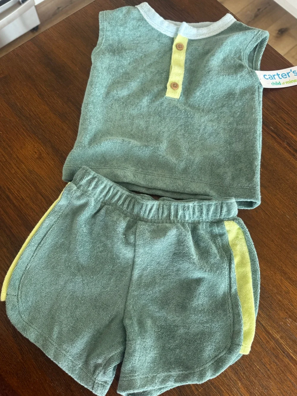CARTERS child of mine Green Baby Terry cloth track set - unisex and oh so cool😎